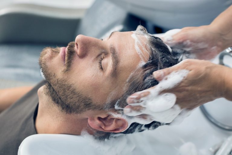 Best Haircare Tips for Men in the Winter